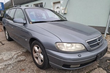 OPEL OMEGA 2.2 benzyna z 2003 roku - bogata wersja