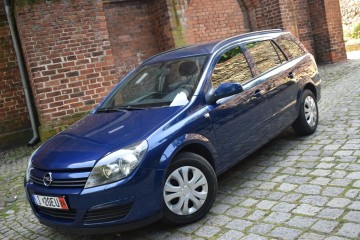 OPEL ASTRA 1.8 benzyna kombi w automacie